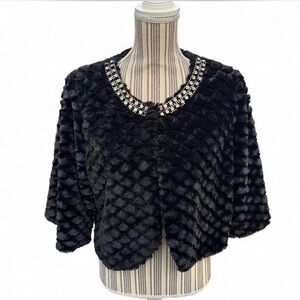 Vintage Haani Faux Fur Shrug Cape Jacket